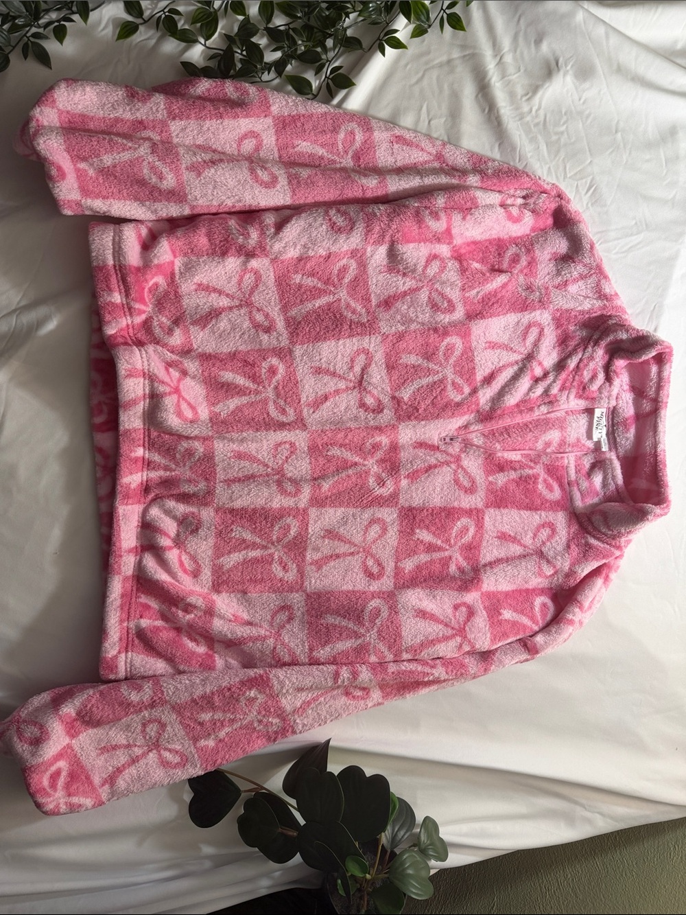 Mighty Fine Pink Plush Women's Robe or Sleepwear